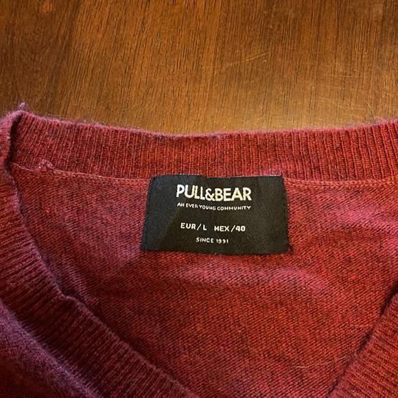 Pull&Bear Men’s Sweater - Maroon - Picture 2 of 2